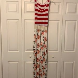 Reb. & J. Boutique dress size small